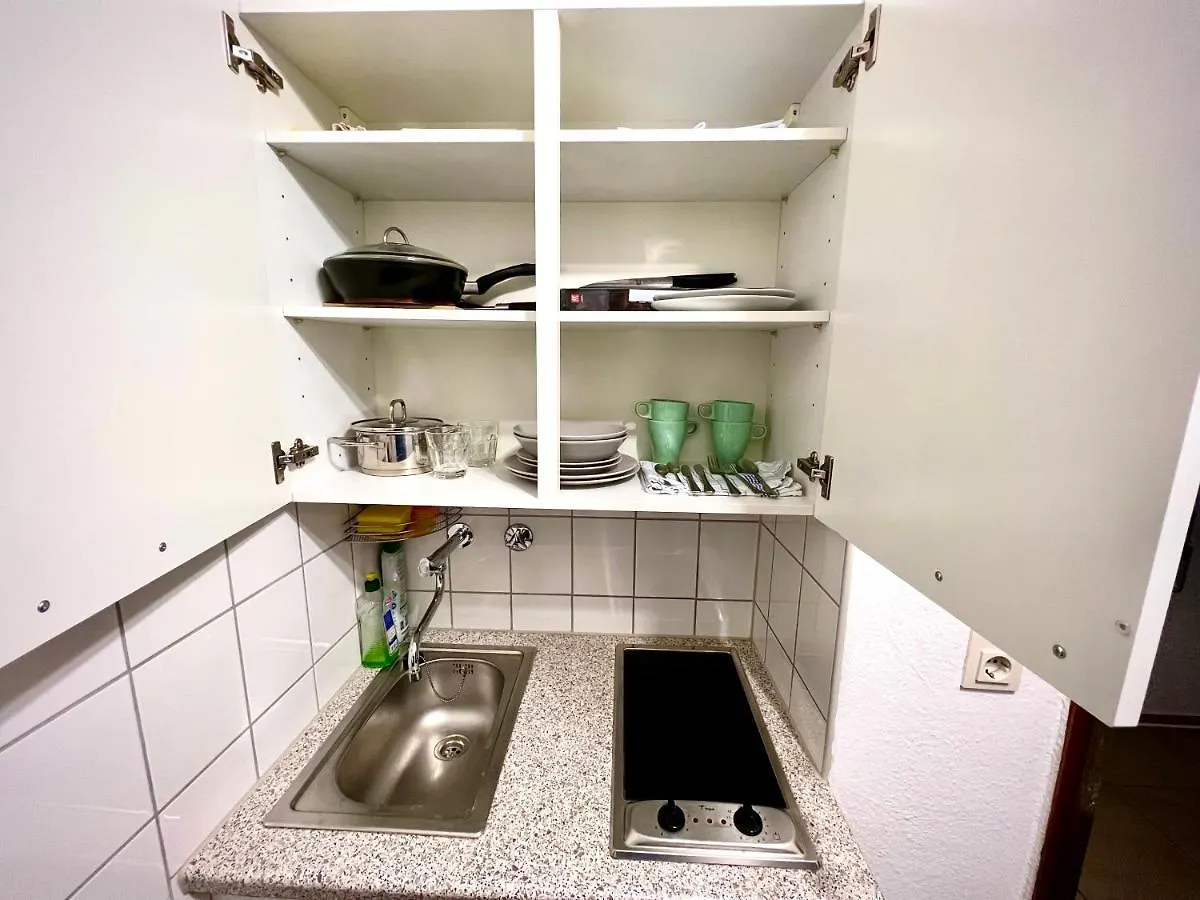 Stylish, Cozy & Quiet Apartment With One And Half Rooms In District 1 Dusseldorf