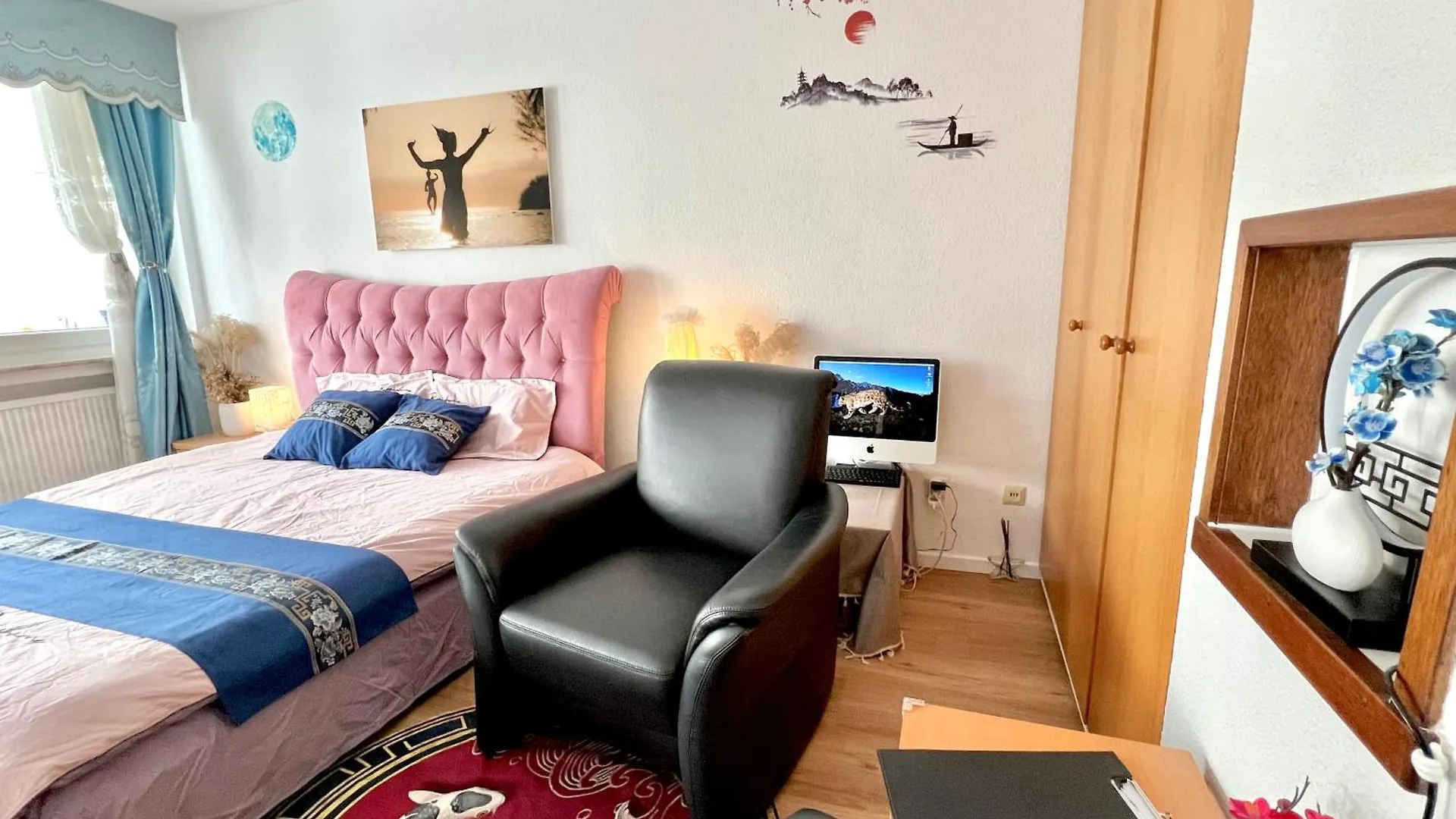 Stylish, Cozy & Quiet Apartment With One And Half Rooms In District 1 Düsseldorf Duitsland